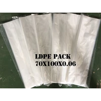 PLASTIC BAG LDPE PACK ORI CLEAR uk. 70 X 100 X 0.06