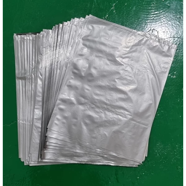 Kantong Plastik Online Tanpa Plong Silver 35 x 50 x 0.04