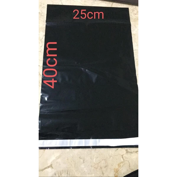 Polymailer Plastic Envelope + seal permanent 25 x 40 cm 